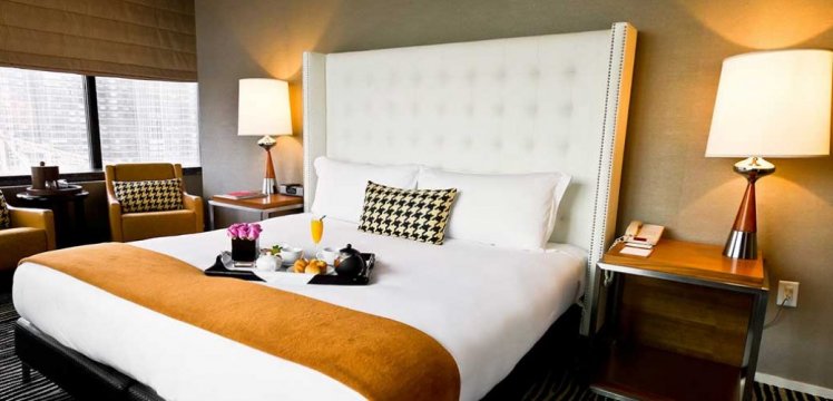 Crowne Plaza image