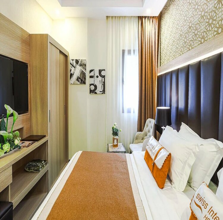 7 Nights 3 Star December Umrah Package image