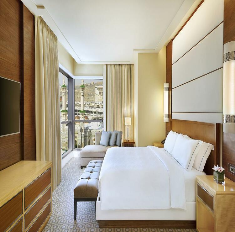 5 Star 7 Nights January Umrah Package 2023 image