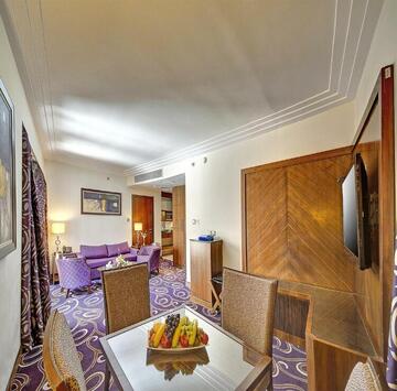 5 Star February 2023 7 Nights Umrah Package
