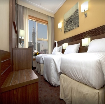 5 Star 10 Nights Easter Umrah Package