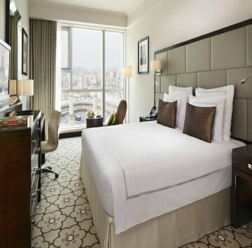 10 Nights 5 Star Cheap Umrah Package